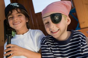 Kinder als Piraten